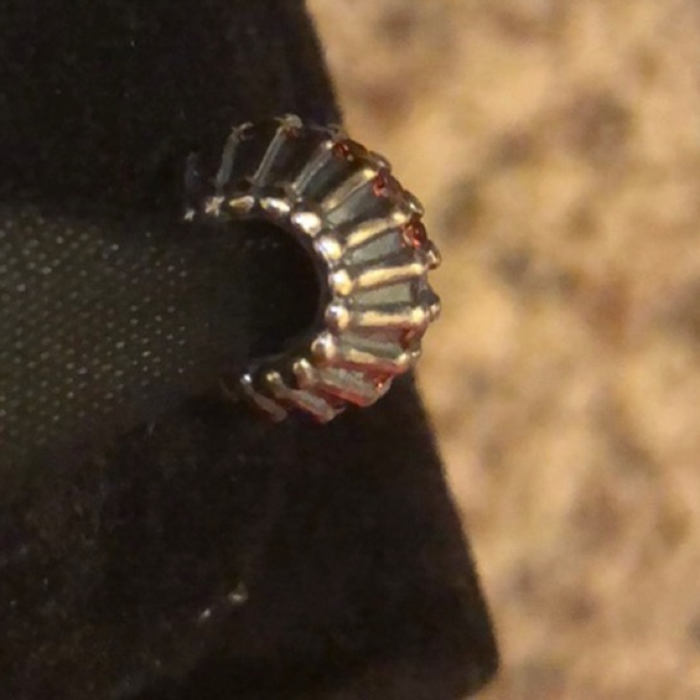 Pandora *RETIRED*Show Stopper Red S925 ALE Charm - Picture 5 of 6